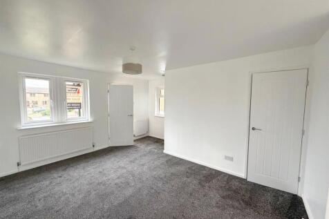 3 bed mews house, Silsden 3