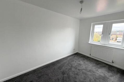 3 bed mews house, Silsden 13