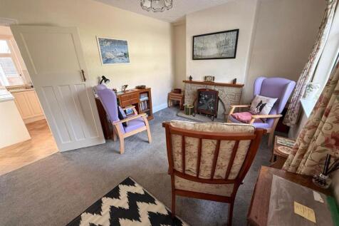 2 bed semi-detached bungalow, Silsden 4