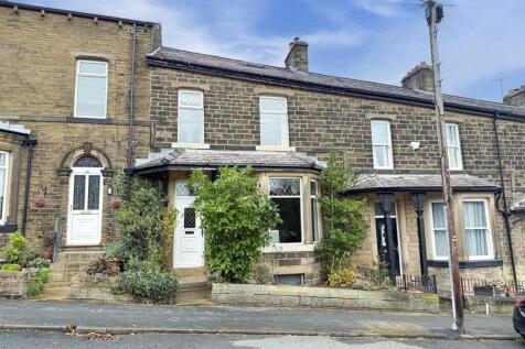 4 bed mid-terrace property, Silsden 1