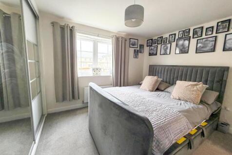 3 bed semi-detached house, Silsden  11