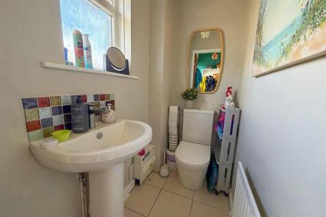 3 bed semi detached, Silsden