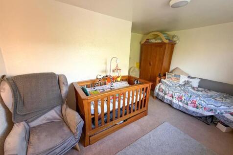 3 bed semi detached, Silsden