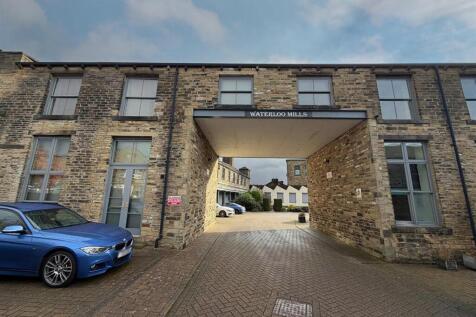 3 bed apartment, Silsden