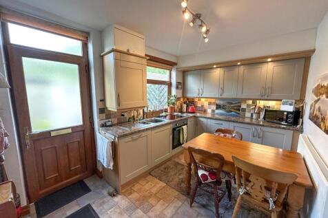 2 bed terrace, Silsden