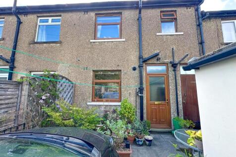 2 bed terrace, Silsden