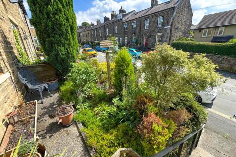2 bed terrace, Silsden