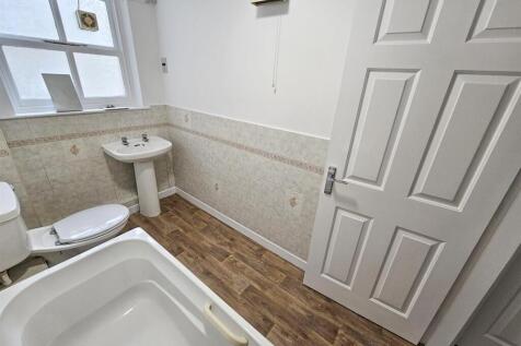 1 bed apartment, Silsden