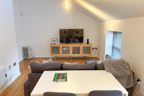 1 bed apartment, Silsden