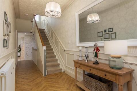 The Mount 20 Hallway-1.jpg