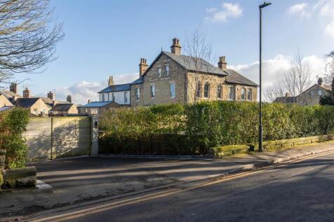The Mount 20 External-1.jpg