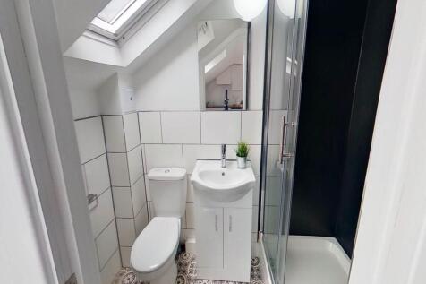 R7 - ensuite