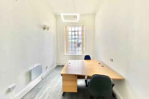 Suite 204a1.JPG