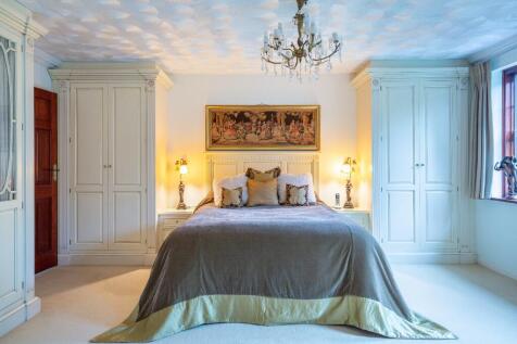 Main bedroom