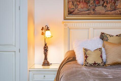 Main bedroom