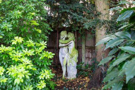 Lovers corner