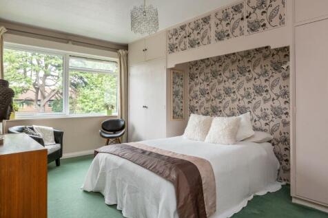 Main bedroom