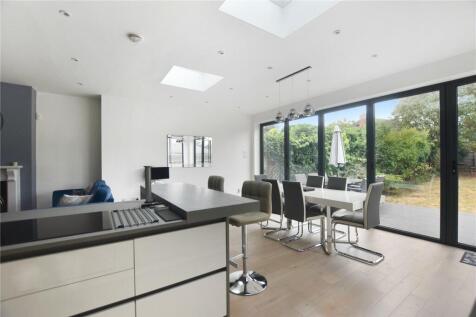 Kitchen Reception