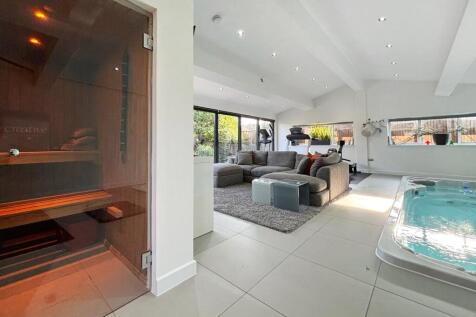 Luxury Spa Annex