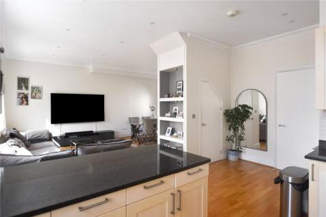 Kitchen - Living