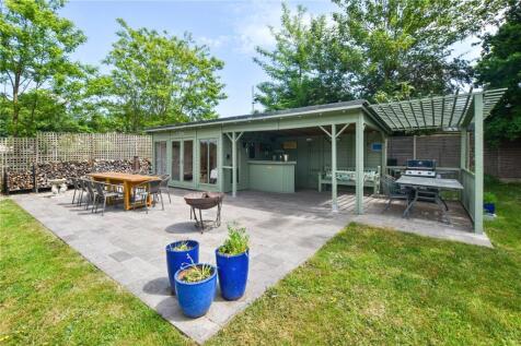 Outbuilding