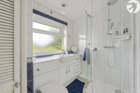 Ff Shower Room
