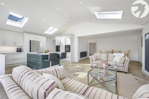 Kitchen/Dining/Recep
