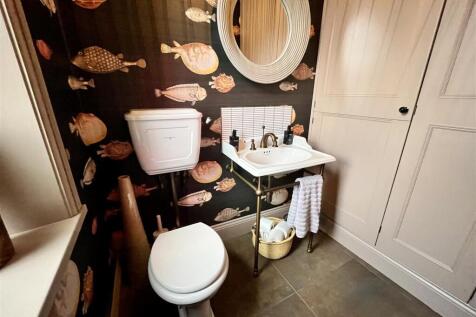 Downstairs Cloakroom