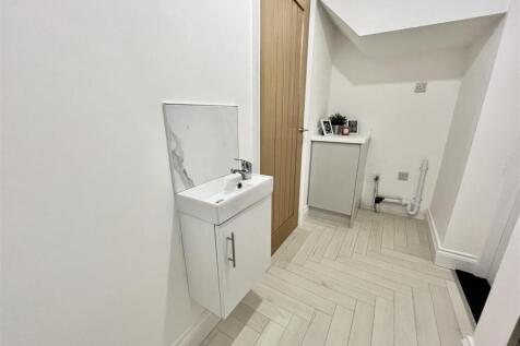 WC/ Utility