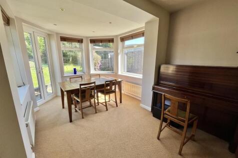 Open Plan Living &amp; Dining Room