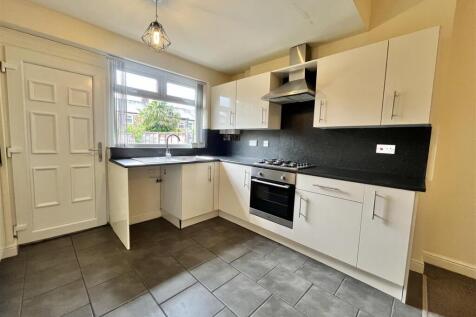 Open Plan Dining Room &amp; Kitchen
