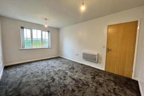 Open Plan Lounge/Dining/Kitchen