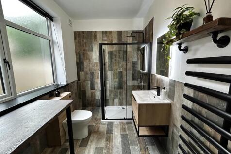 Shower Room/Utility