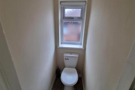 Separate WC: