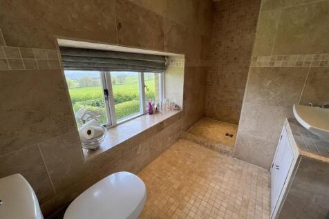 En Suite Shower Room