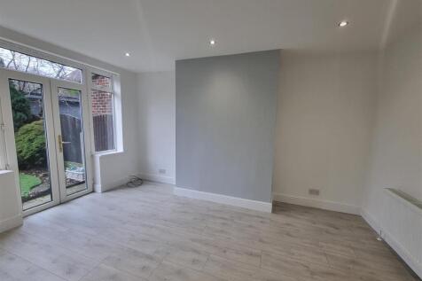 Open Plan Kitchen and Dining Area