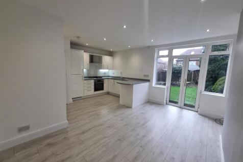 Open Plan Kitchen and Dining Area
