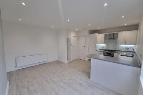 Open Plan Kitchen and Dining Area