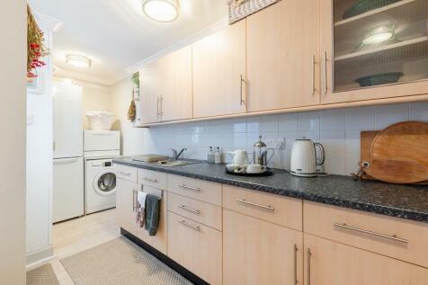 Kitchen Again