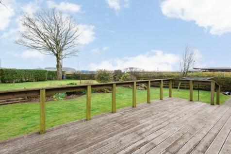 DECKING