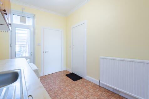 UTILITY ROOM REAR