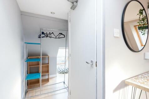 BEDROOM 3 DRESSING