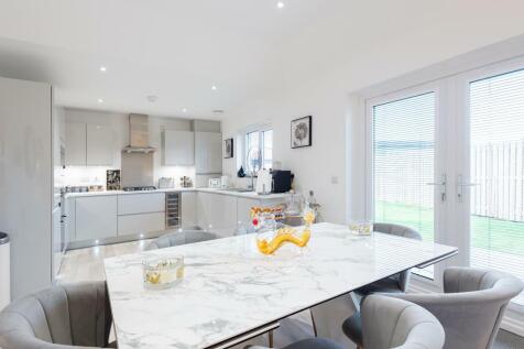 DINING TO KITCHEN