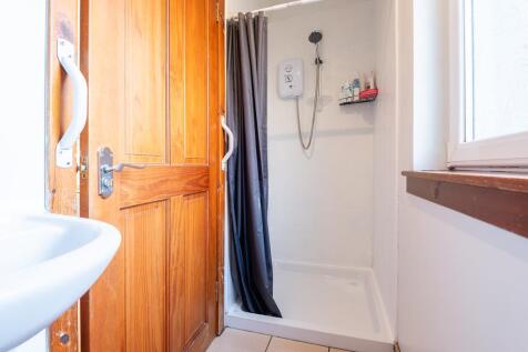 SHOWER AREA
