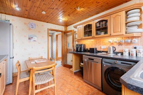 DINING KITCHEN AGAIN