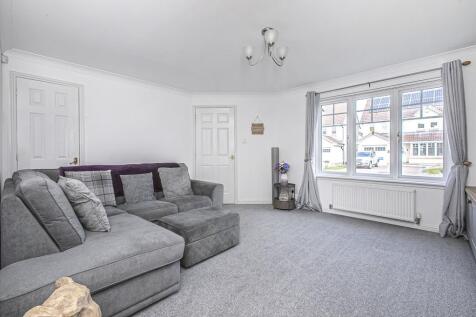 LIVING ROOM AGAIN