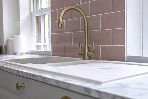 KITCHEN DETAIL