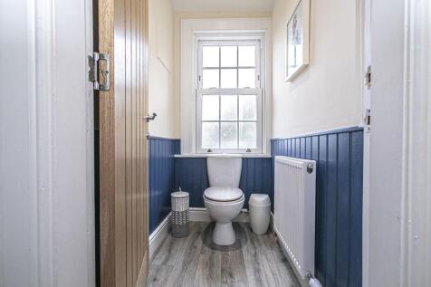 UPPER WC