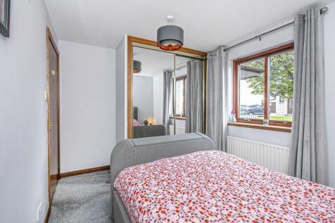 BEDROOM 1 AGAIN