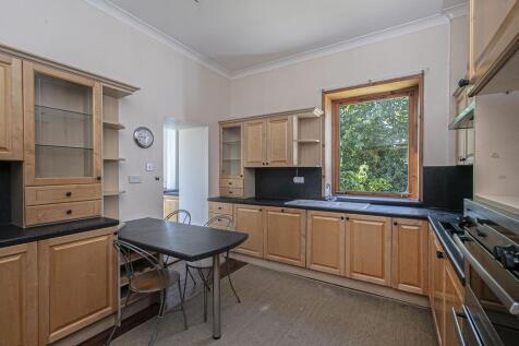 KITCHEN AGAIN
